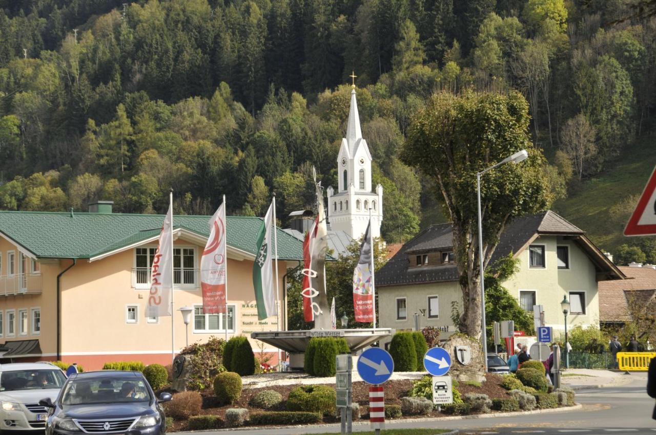 Hotel Mitterhofer سخلادميخ المظهر الخارجي الصورة